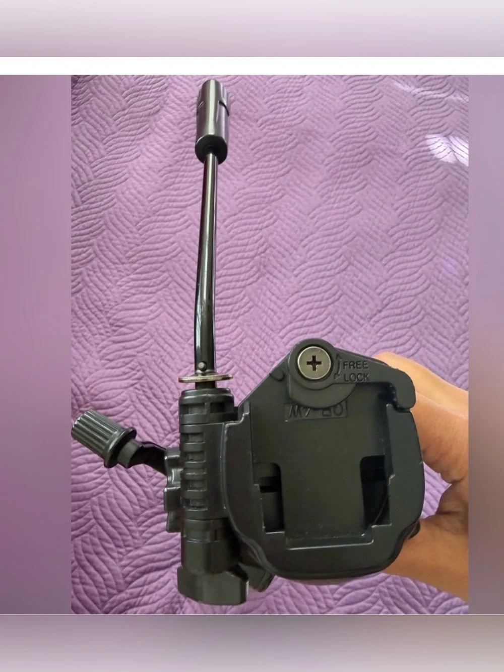 Barely used Sony VCT-R640 Lightweight Video and photography Tripod